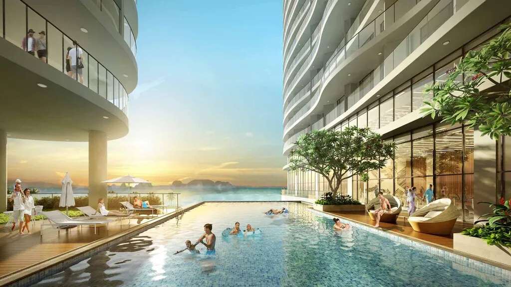 Bể bơi hiện đại tại Citadines Marina Halong