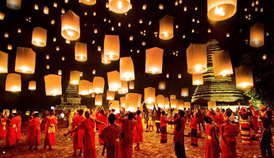 Loy Krathong – lễ hội ánh sáng đẹp nhất ở Thái Lan