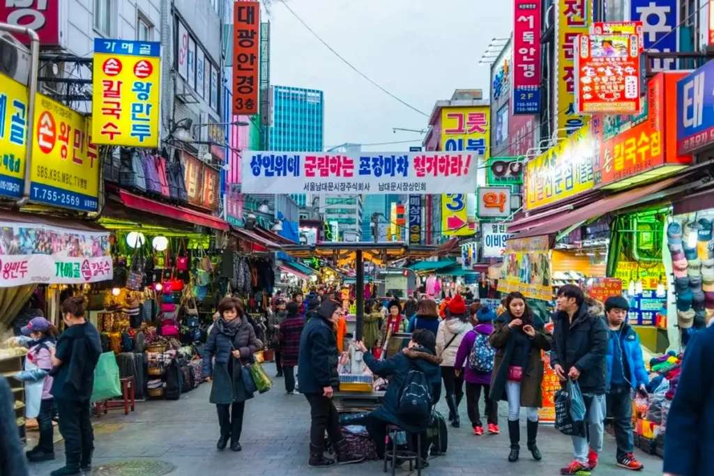 Chợ Namdaemun - Thiên đường mua sắm và ẩm thực xứ Hàn 