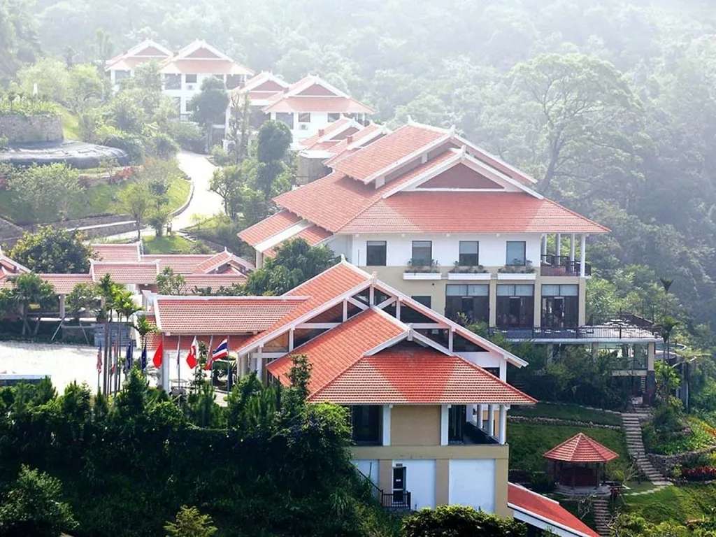 Belvedere Resort biệt lập và yên tĩnh giữa núi rừng Tam Đảo