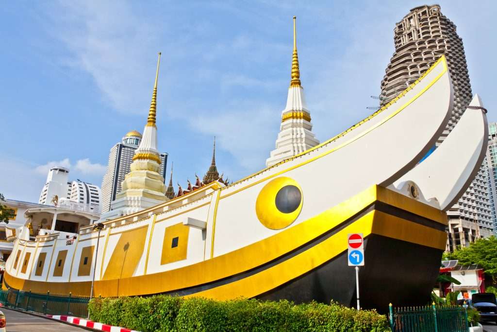 Hình dáng con thuyền đặc biệt của chùa Xá Lợi Thái Lan