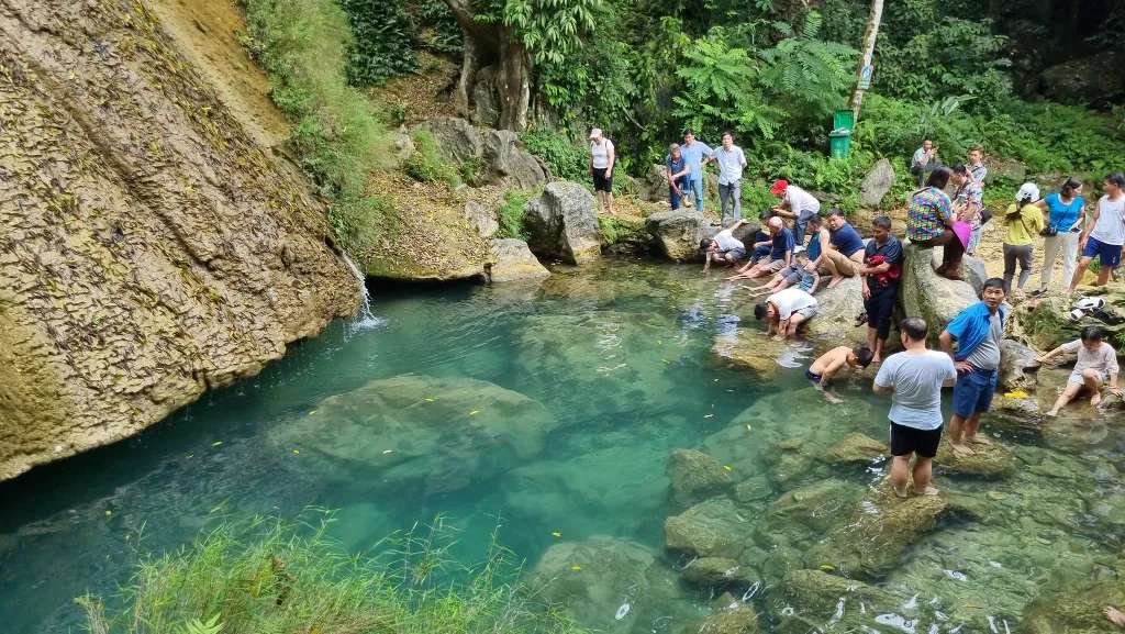 Du lịch Na Hang Tuyên Quang là lựa chọn được nhiều du khách lựa chọn