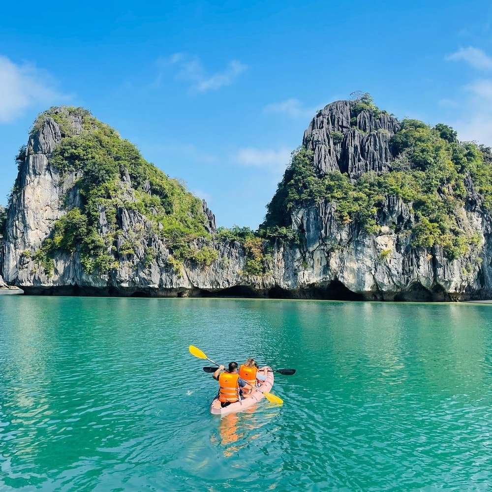 Tham quan đảo Ba Trái Đào