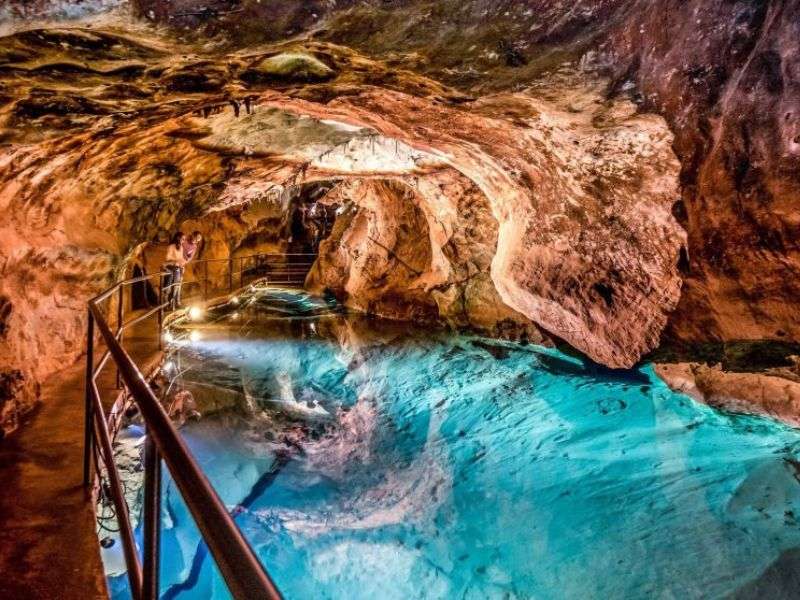 Jenolan Caves - Blue Mountain