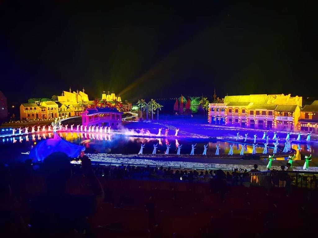 show diễn “Ký Ức Hội An”