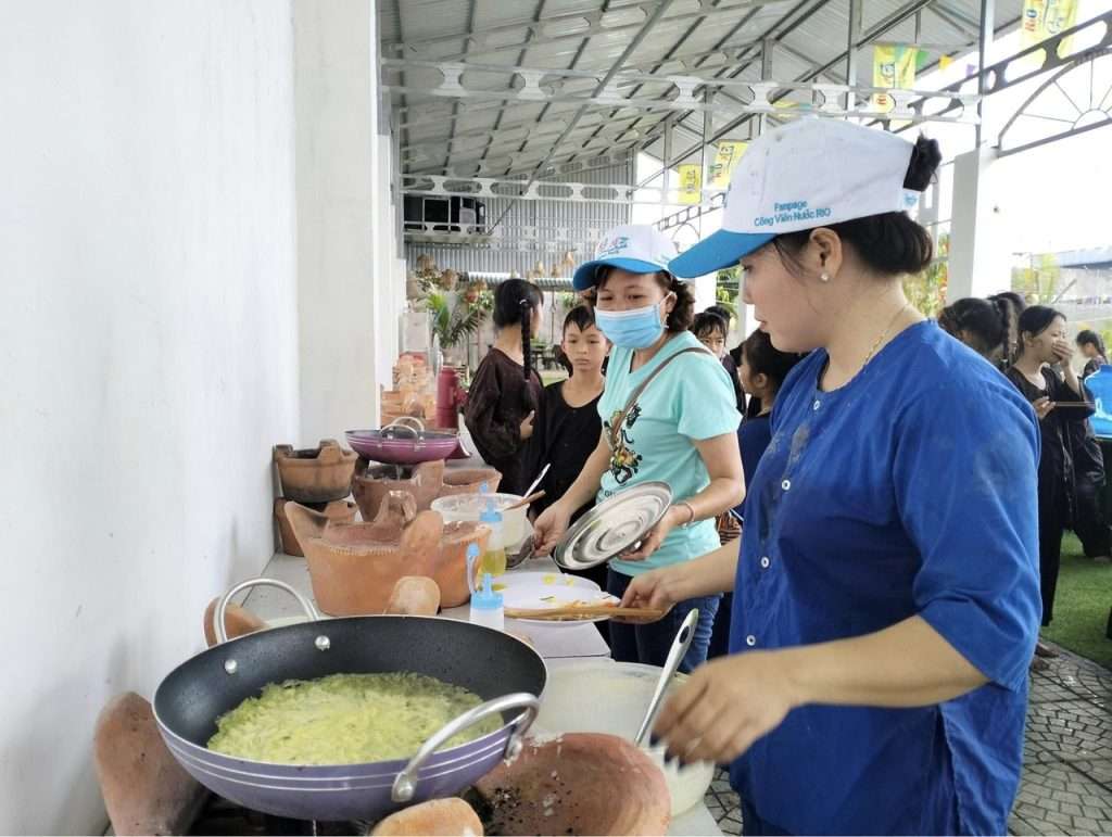 cuộc thi làm bánh xèo