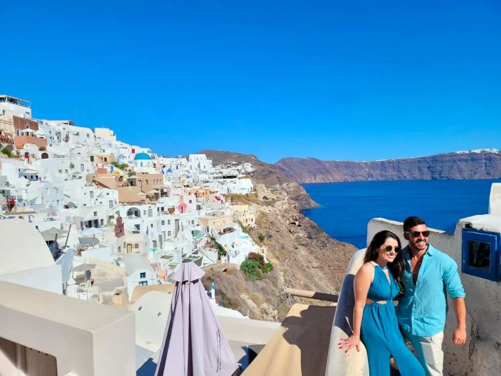 Nên ghé thăm đảo Santorini vào thời gian nào?