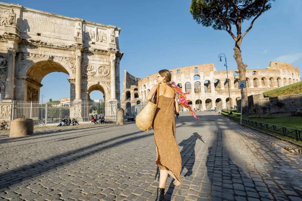 Hướng dẫn cách di chuyển đến đấu trường La Mã Colosseum @Shutterstock