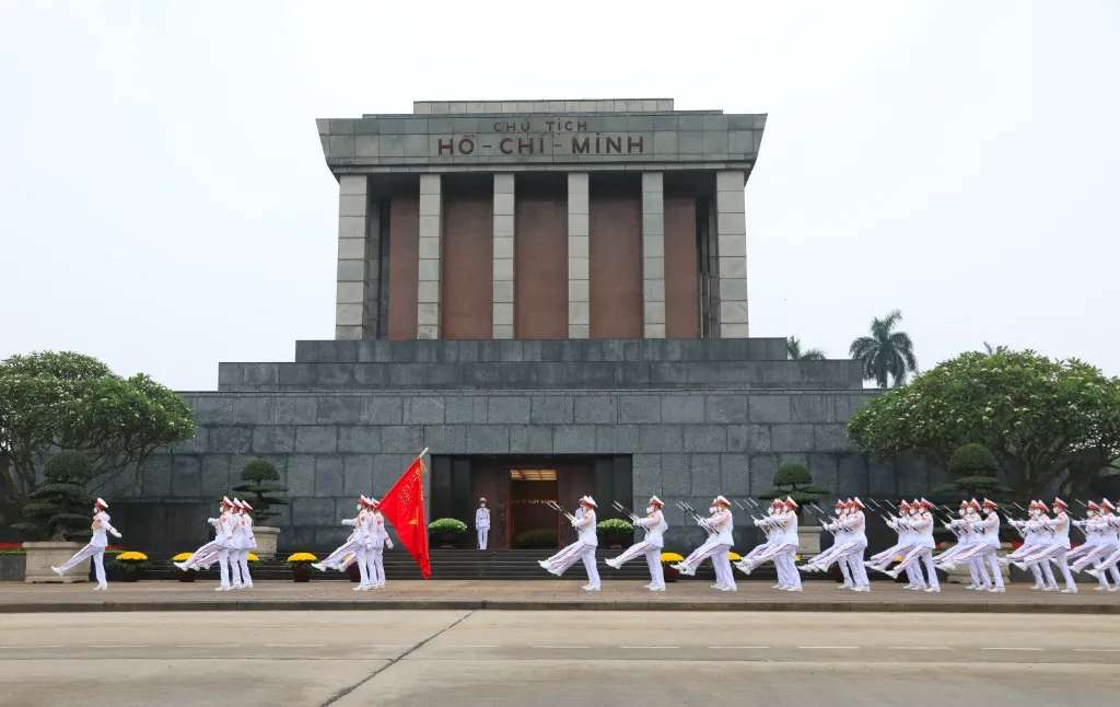 Lăng Chủ tịch Hồ Chí Minh 