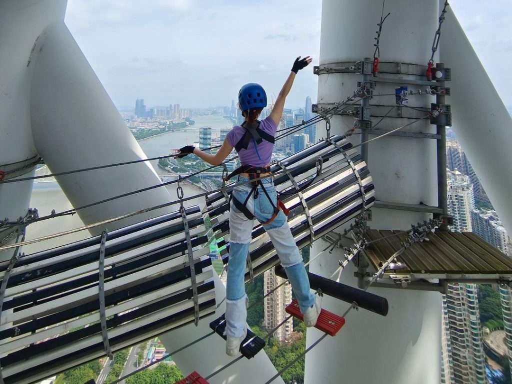 Trò chơi mạo hiểm tại Canton Tower