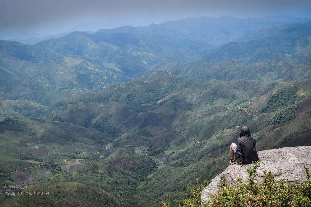 Khám phá đỉnh núi Pha Luông