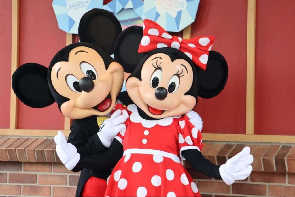 chuột Mickey và Minnie ở Disneyland