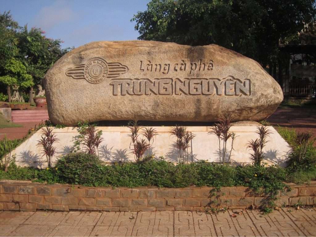 Làng cà phê Trung Nguyên