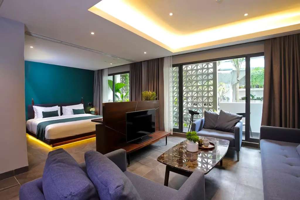 Phòng nghỉ rộng rãi, đầy đủ tiện nghi tại Baitong Hotel