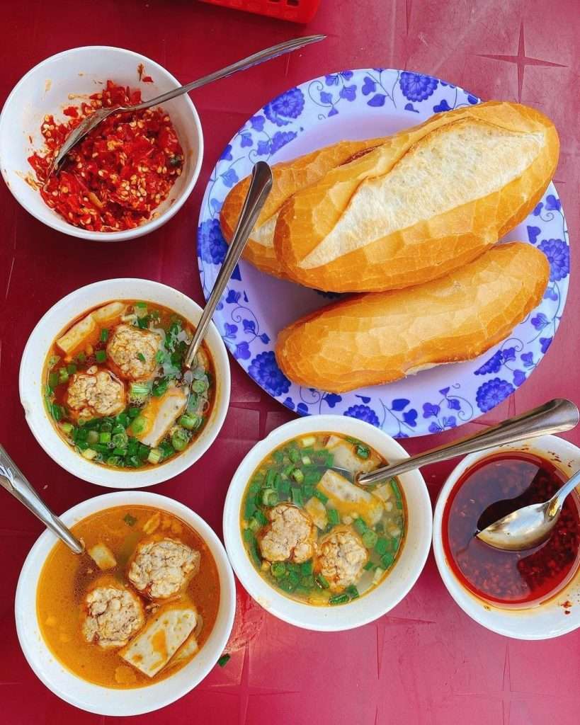 Bánh mì xíu mại