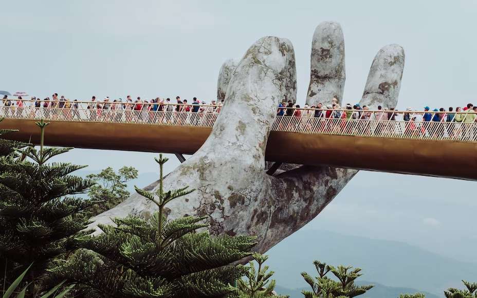 Cầu Vàng Bà Nà Hills