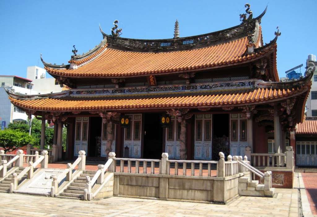 Đền Khổng Tử - trường học đầu tiên của Đài Loan