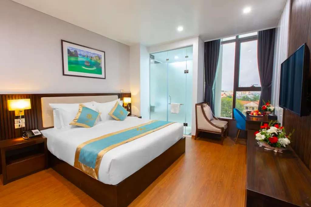 Không gian phòng nghỉ tại The Sala Hotel Mong Cai