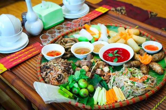 Thưởng thức đặc sản dê Ninh Bình