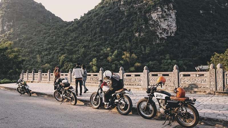 Đi xe máy tới Ninh Bình