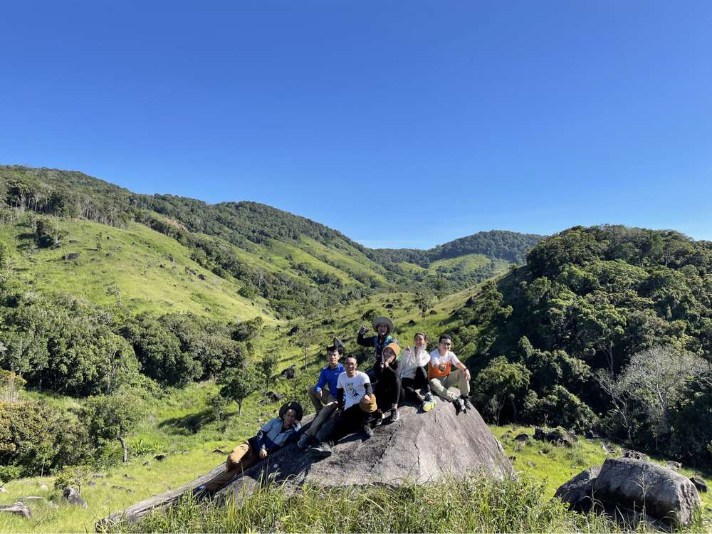 trekking lên đỉnh núi Chúa