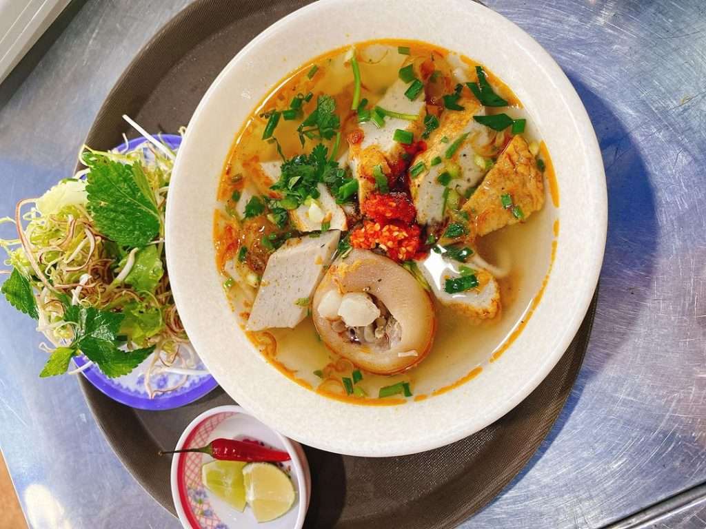 Bánh canh chả cá