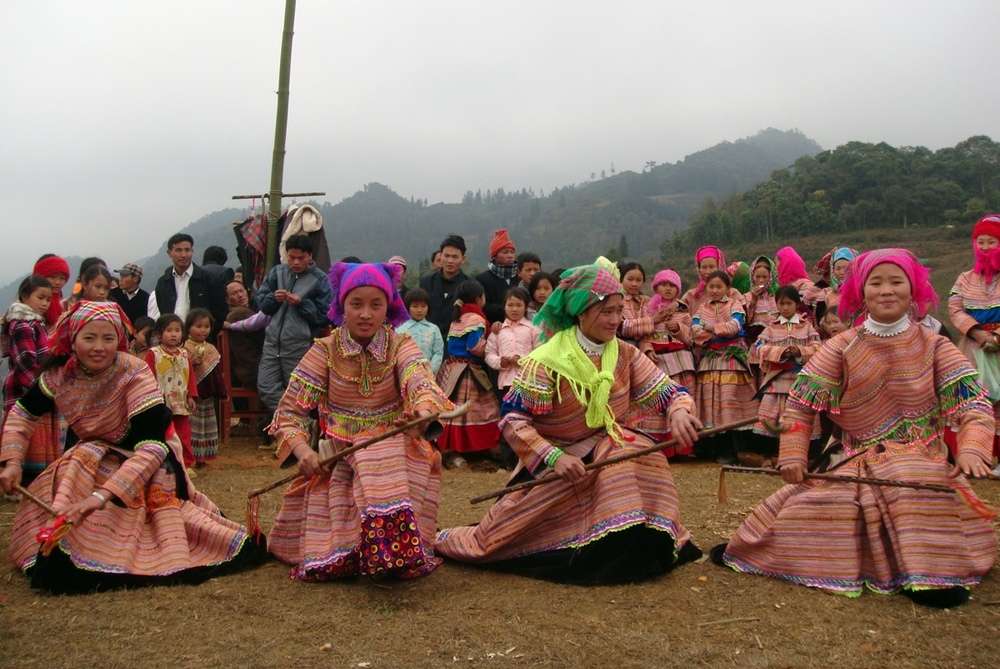 Lễ hội Gầu Tào