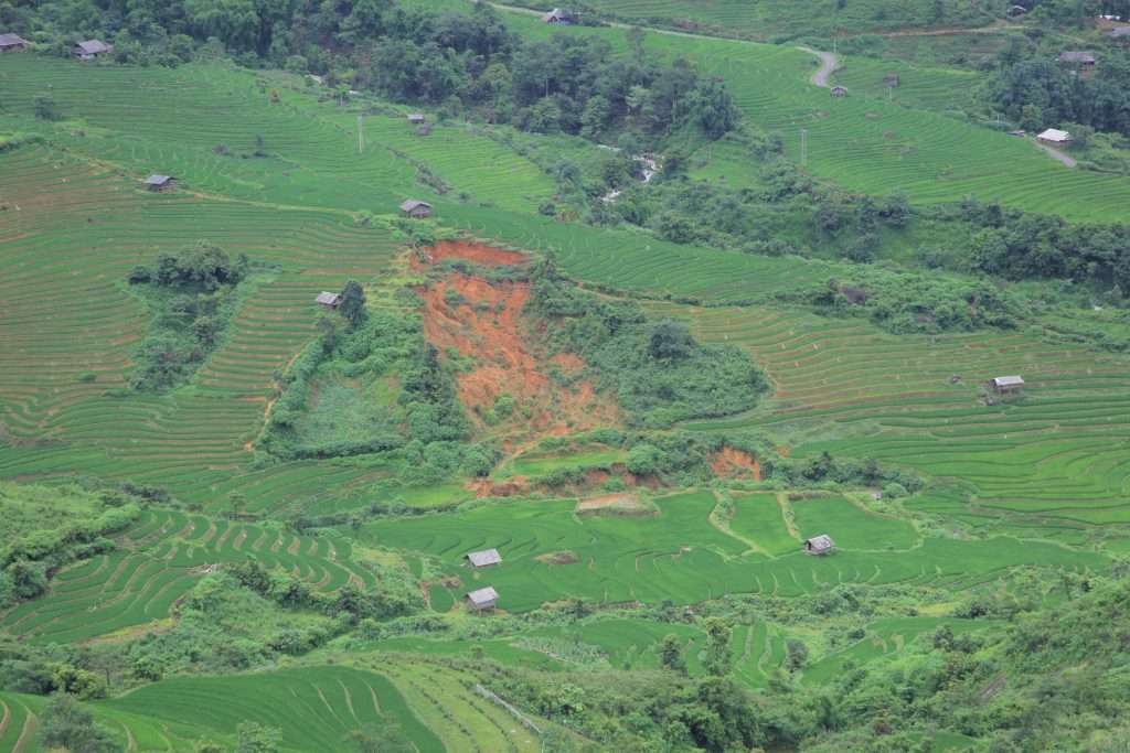 bản Sin Suối Hồ Lai Châu