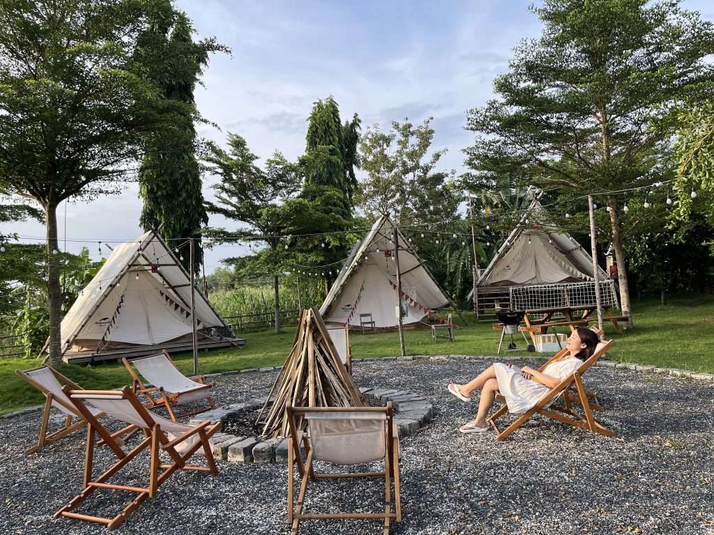 camping hồ trị an