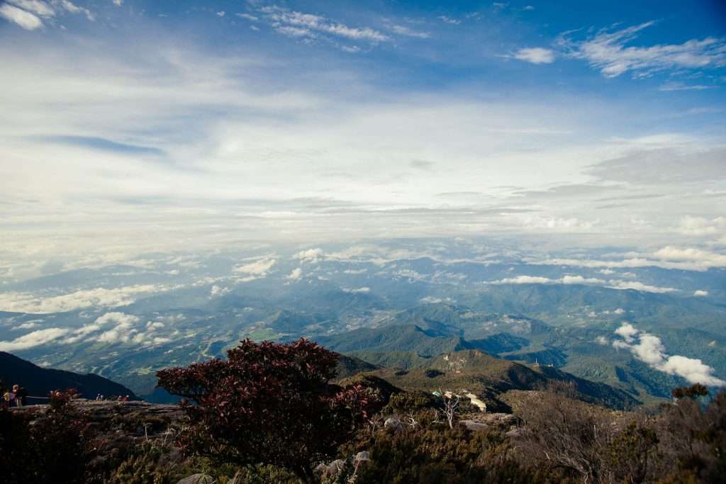 đỉnh núi Kota Kinabalu