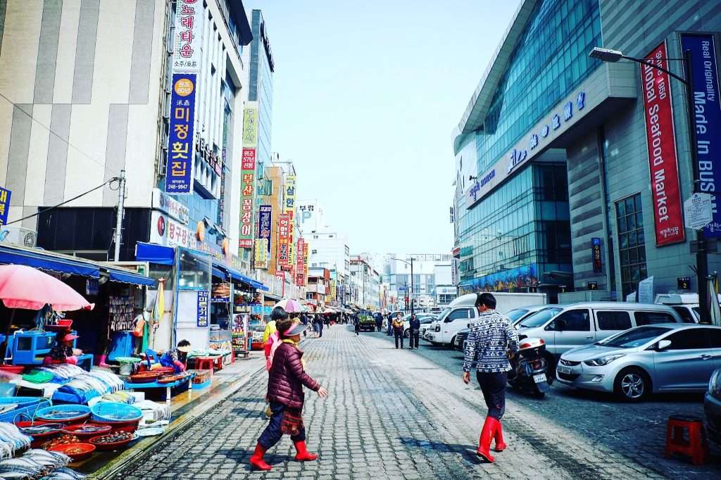 chơi gì ở Busan