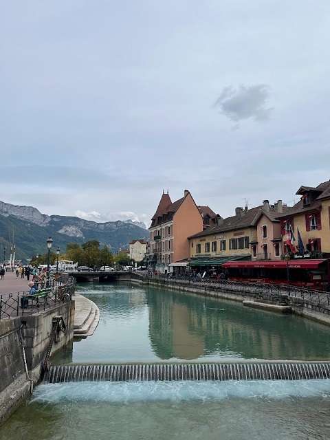 du lịch annecy