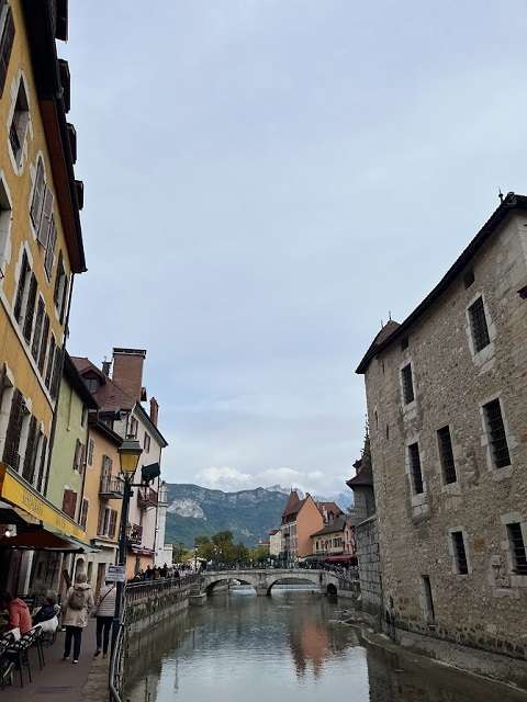 du lịch annecy