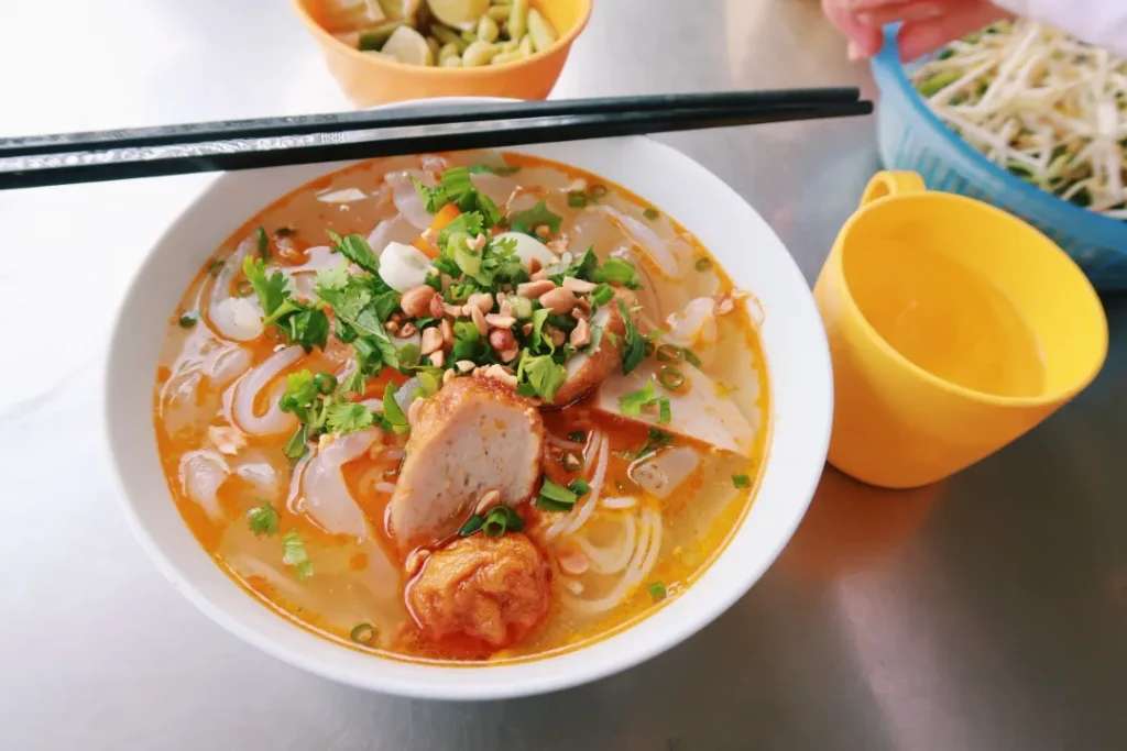 Bún sứa cá lạ miệng