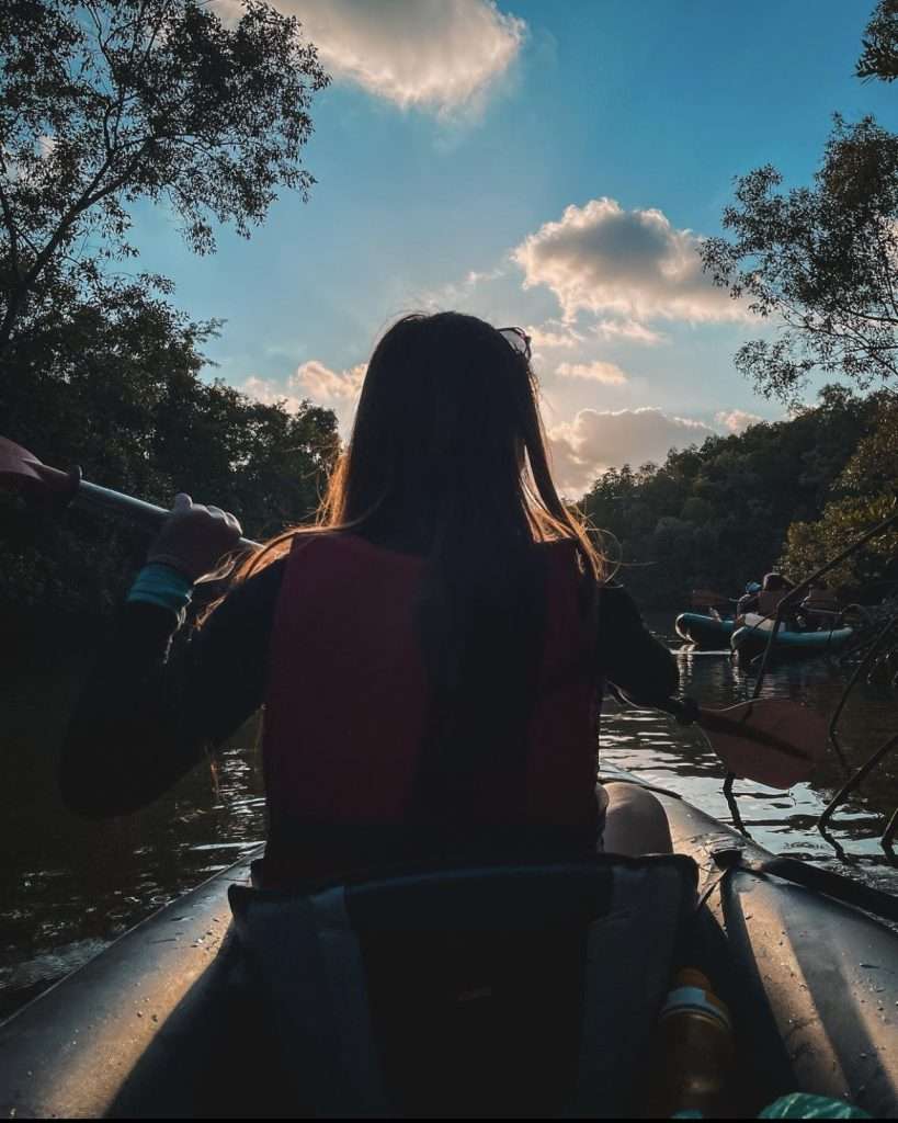 chèo thuyền kayak ở pulau ubin