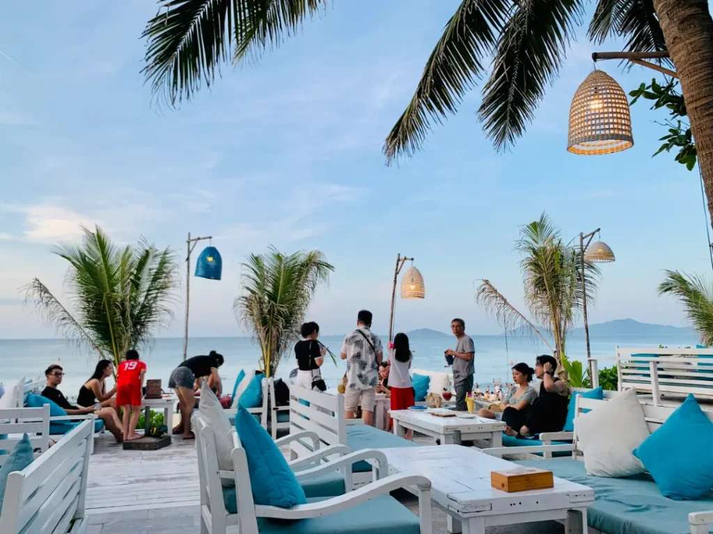 Chill với những quán bar/ nhà hàng view biển cực xịn ở An Bàng