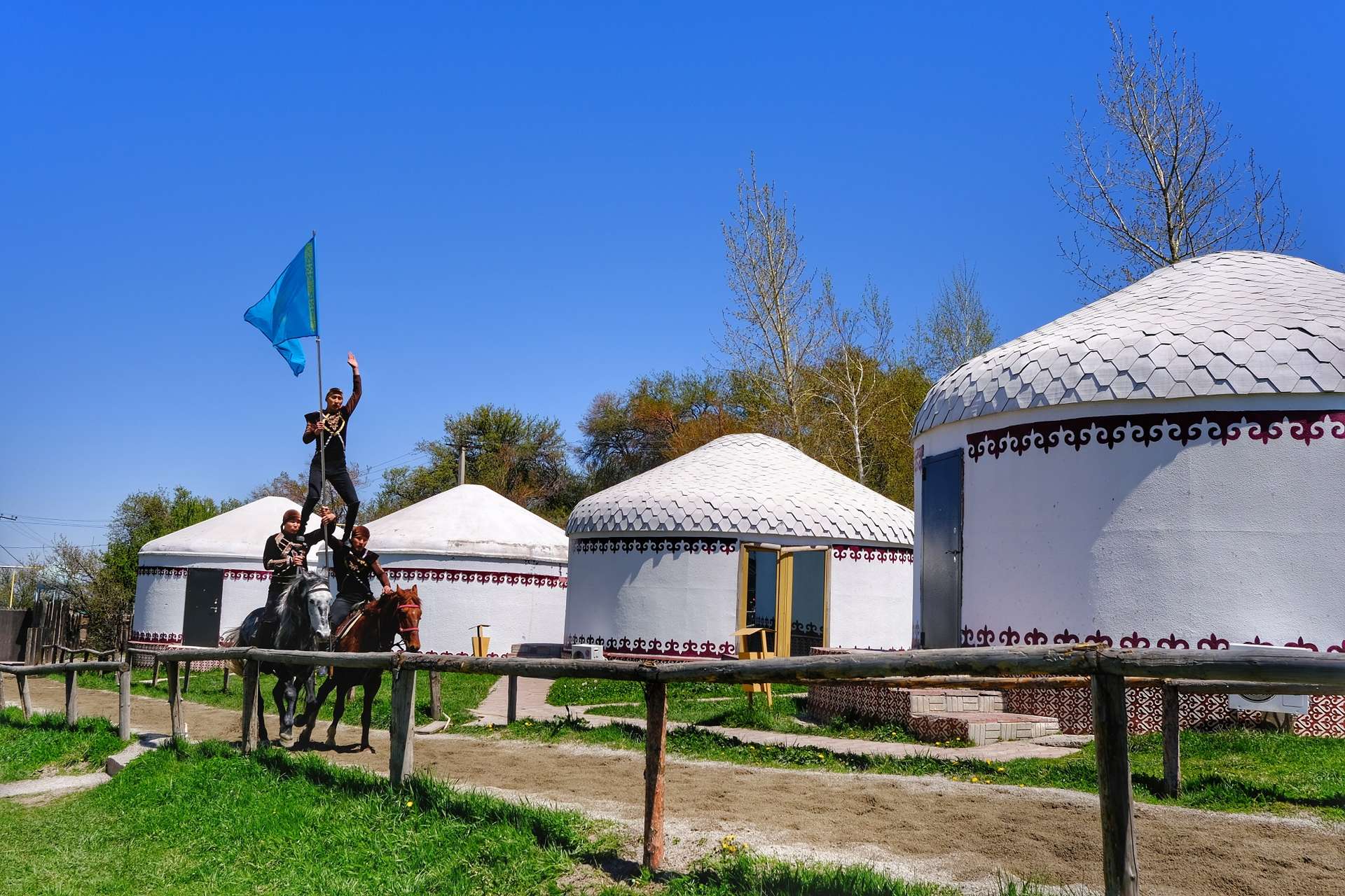 du lịch kazakhstan