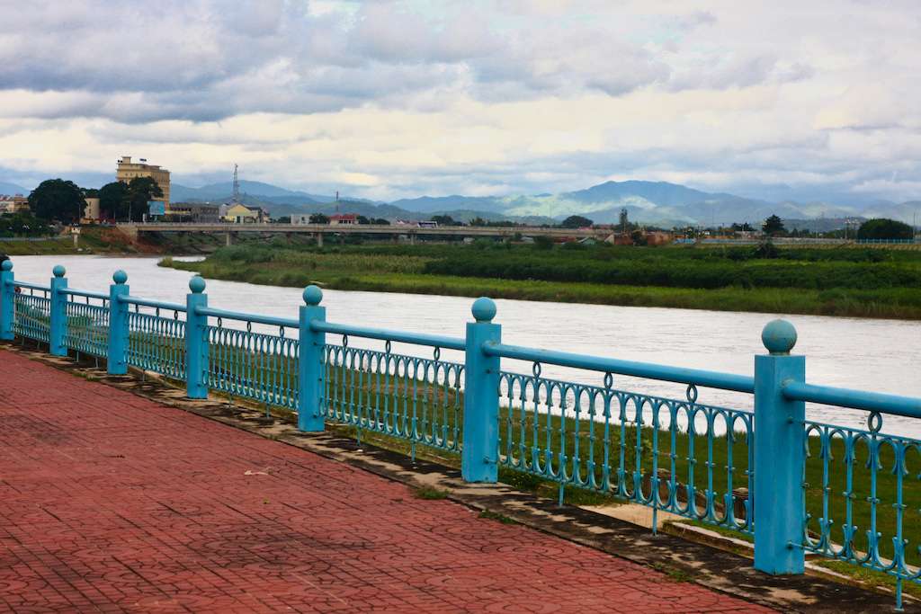 Cầu Dak Bla  Kon Tum