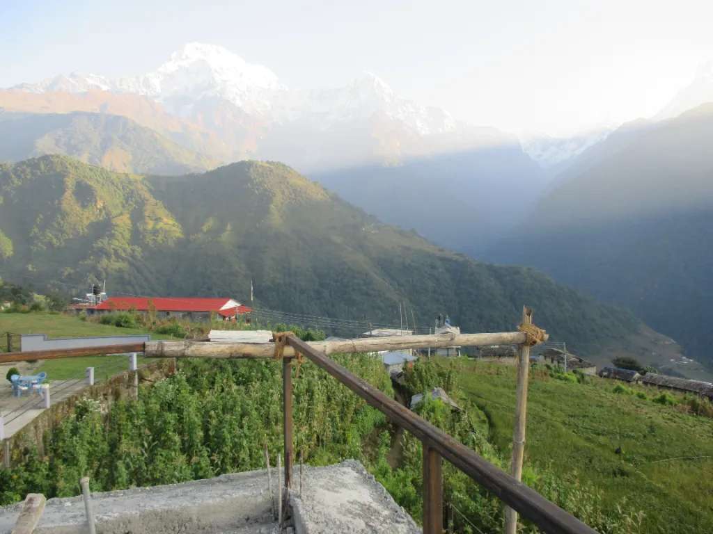  Bình minh ở làng Ghandruk