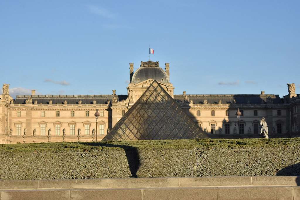 du lịch paris