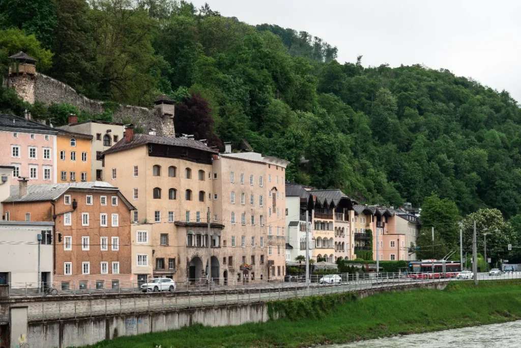 Dòng sông Salzach - Du lịch Salzburg