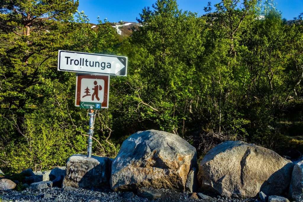 trekking Lưỡi quỷ Trolltunga