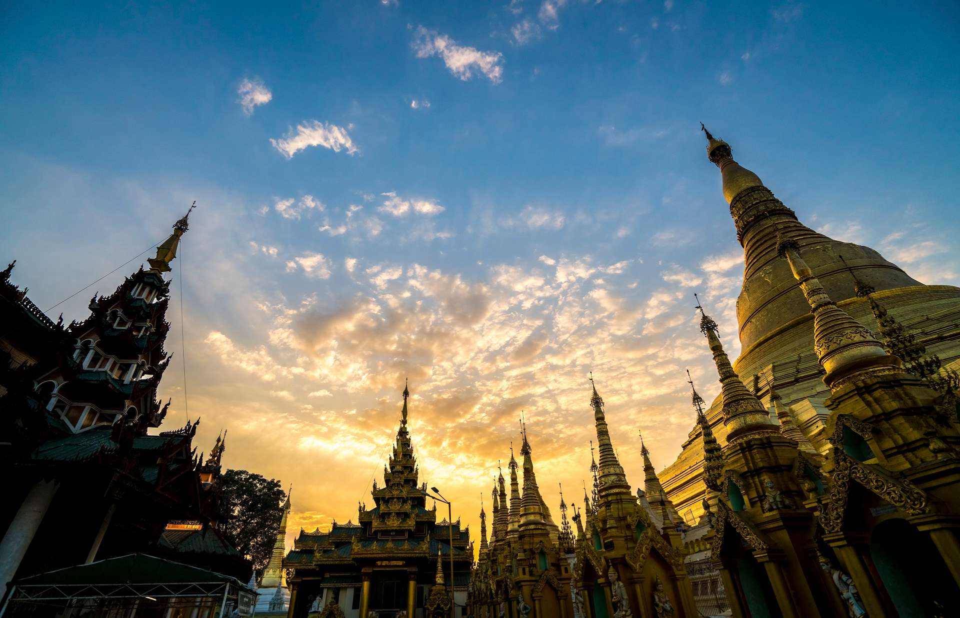 Chùa Swedagon du lịch Yangon Myanmar