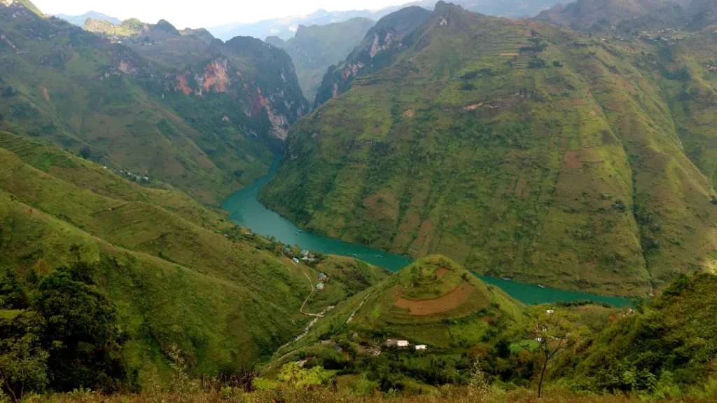 hiking Pả Vi Thượng