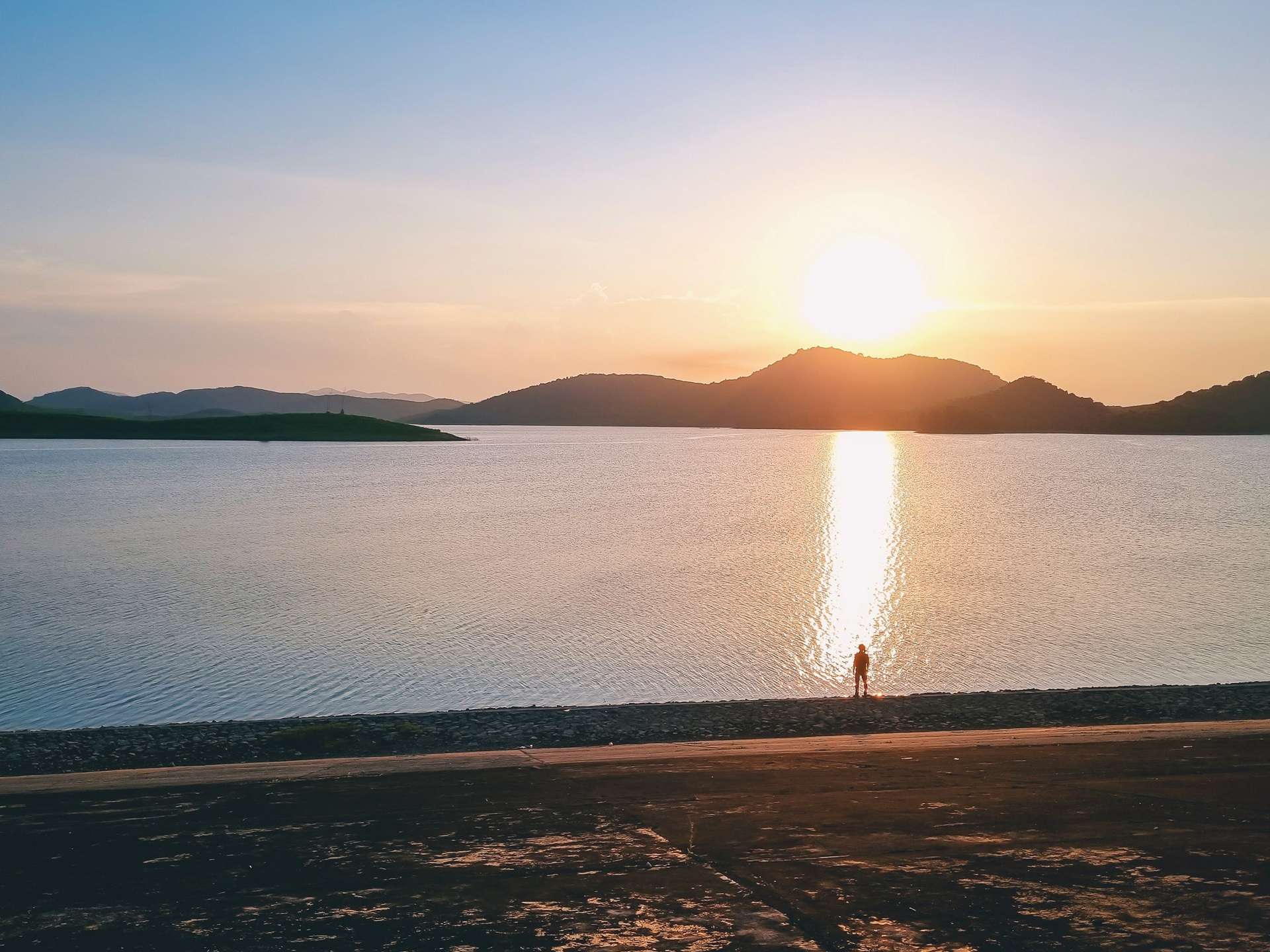 hồ vực mấu