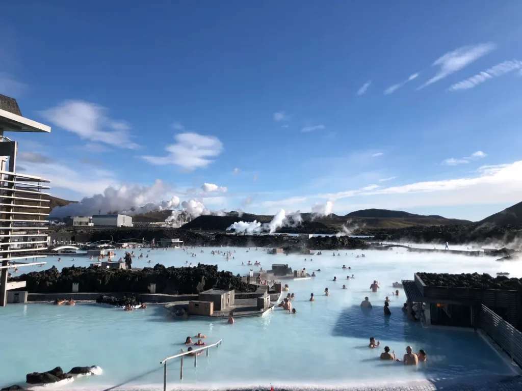 Năm 2012, Blue Lagoon được National Geographic vinh danh là kỳ quan thế giới. 