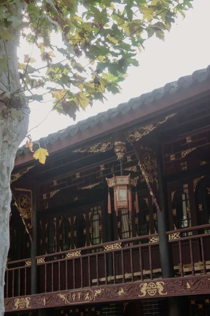 Kiến trúc truyền thống tại hội quán Giang Tây