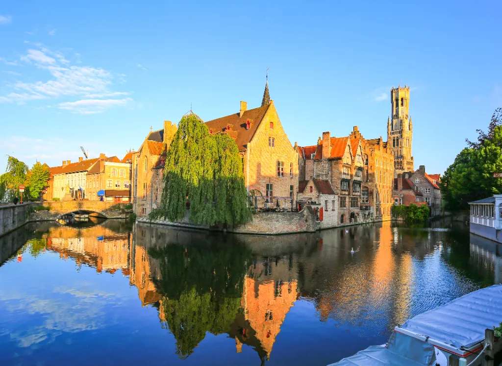 Kiến trúc Bruges mang đậm chất trung cổ