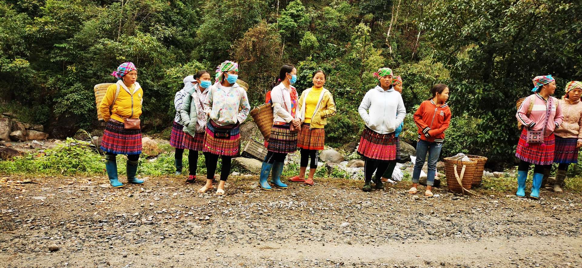 kinh nghiệm trekking tà chì nhù