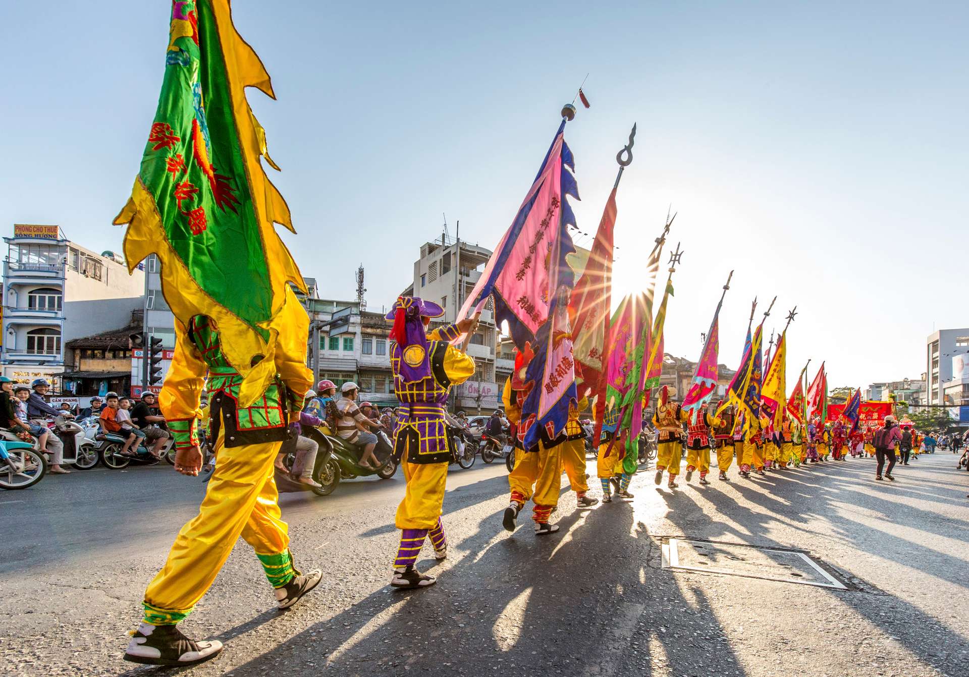 Tết nguyên tiêu Sài Gòn 